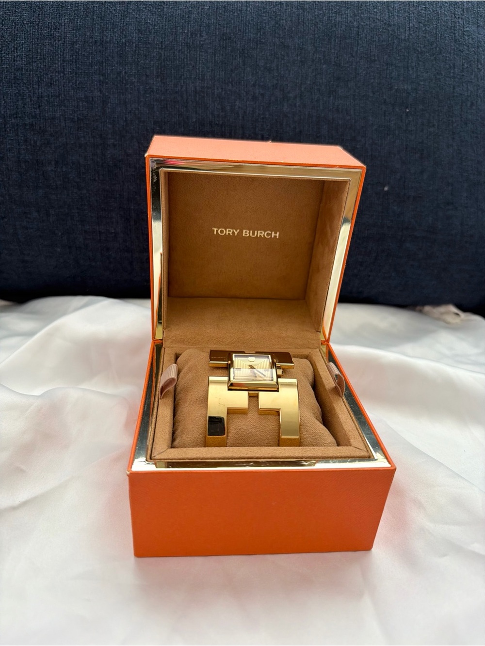 Tory Burch the Sawyer Gold Bangle